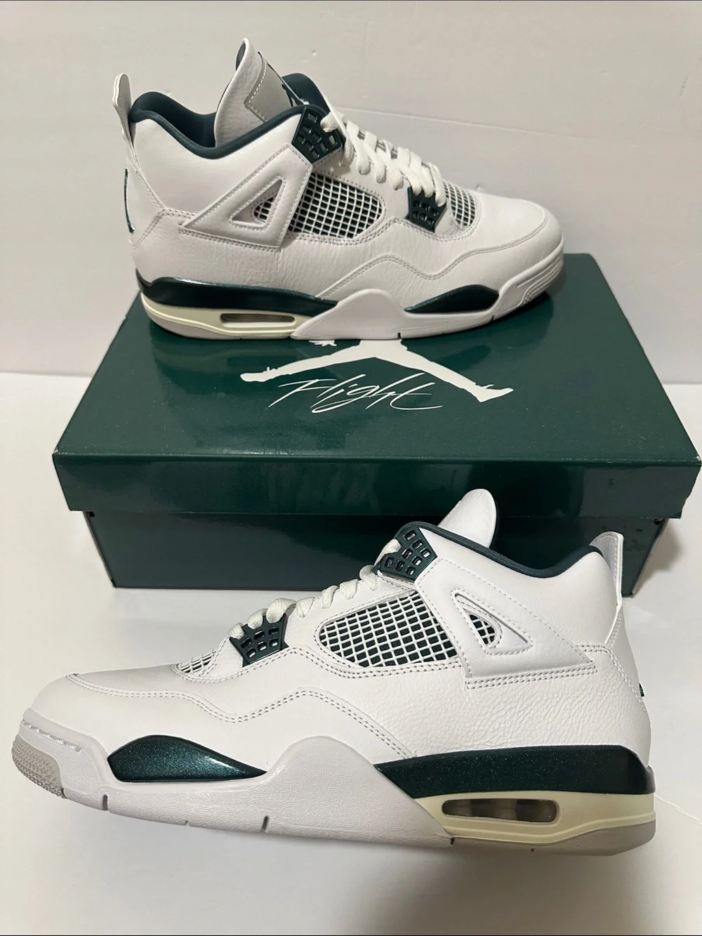 Jordan Retro 4 Men’s Sneakers - White / Dark Green